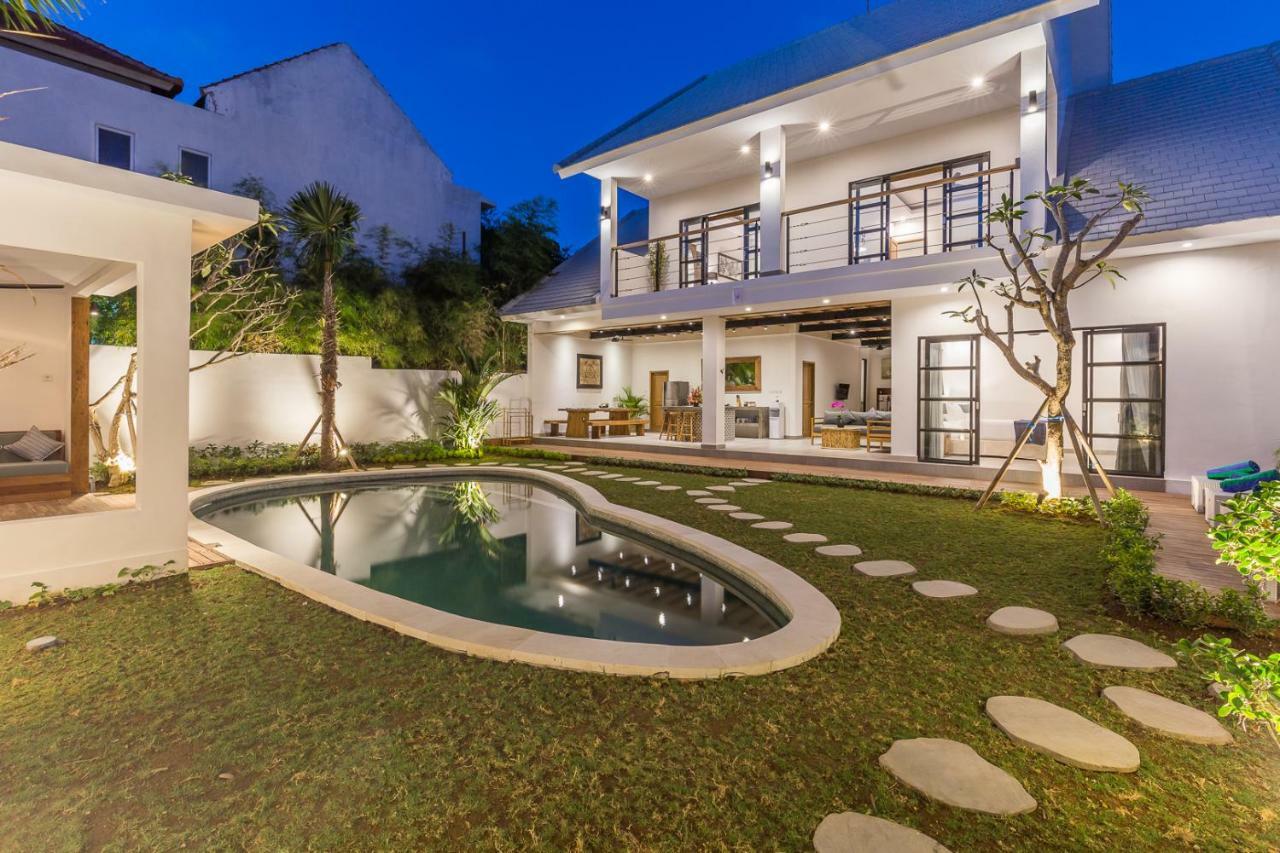 Villa Jamu 塞米亚克 外观 照片