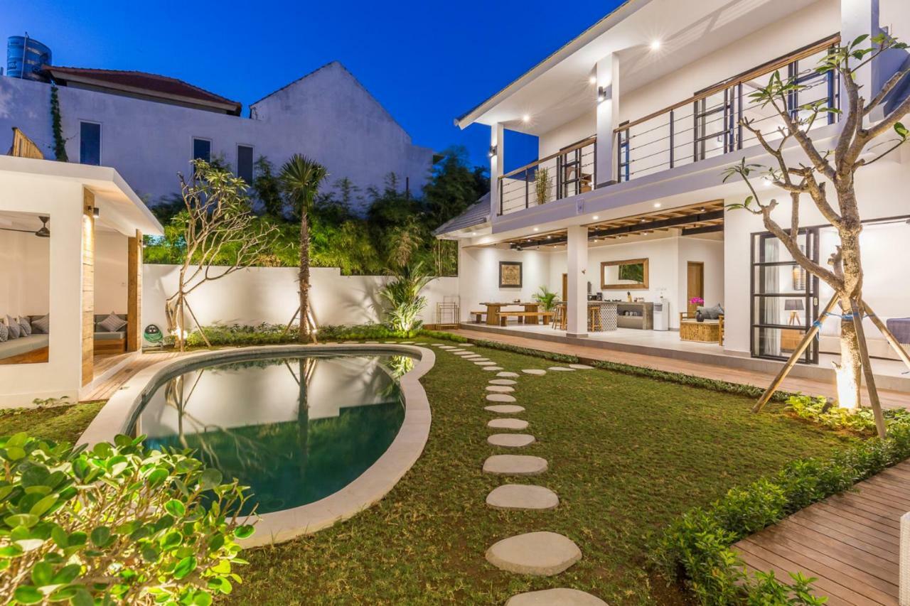 Villa Jamu 塞米亚克 外观 照片