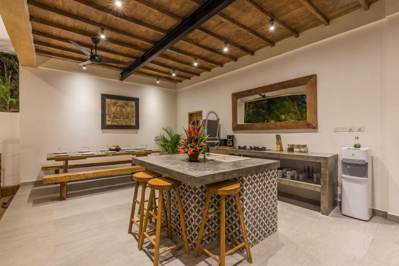 Villa Jamu 塞米亚克 外观 照片