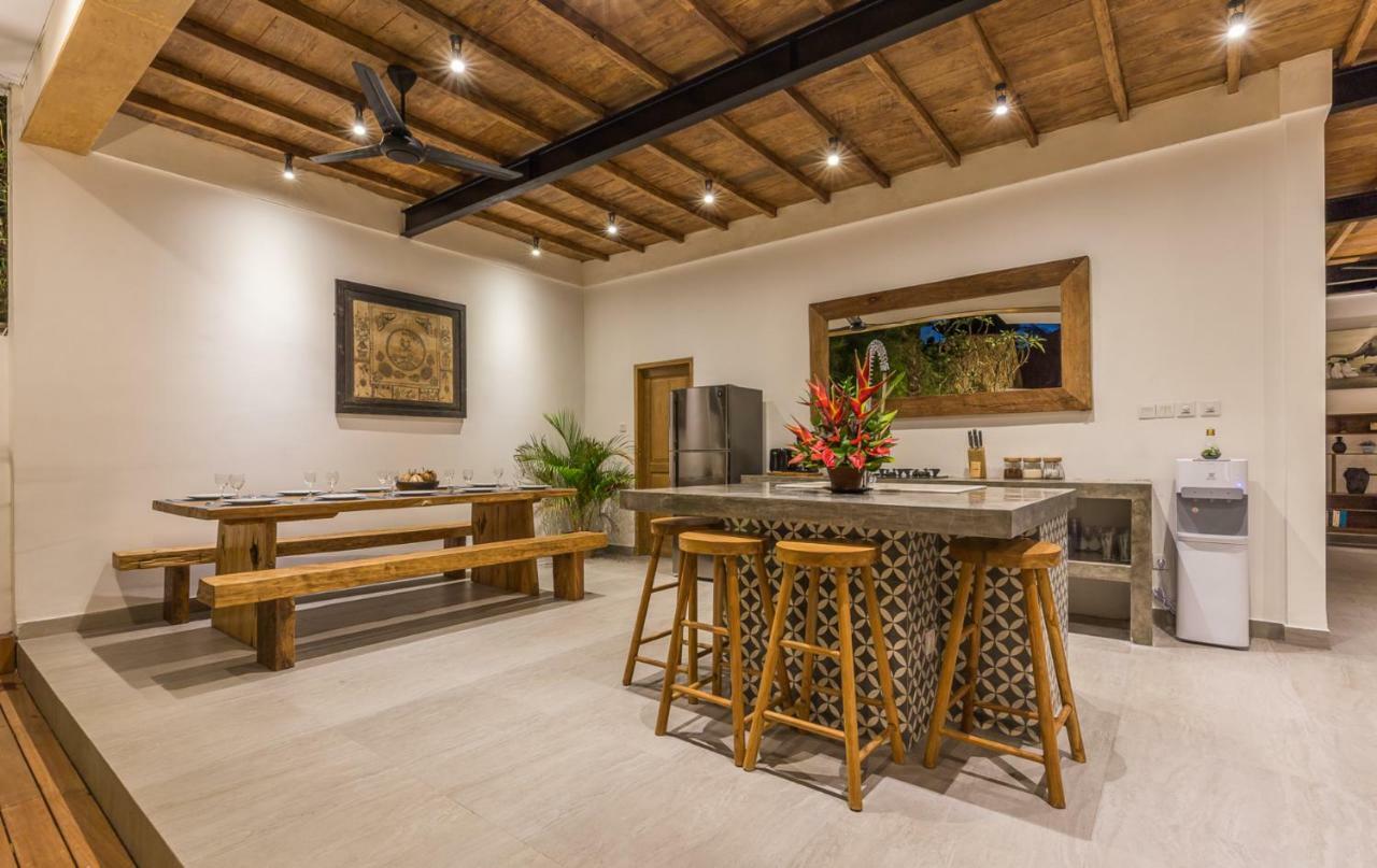 Villa Jamu 塞米亚克 外观 照片